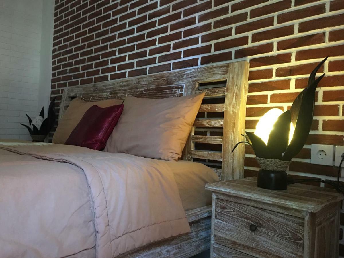 Mikuk Homestay Canggu Екстериор снимка