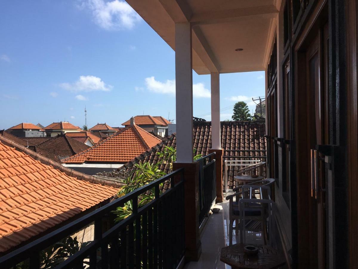 Mikuk Homestay Canggu Екстериор снимка